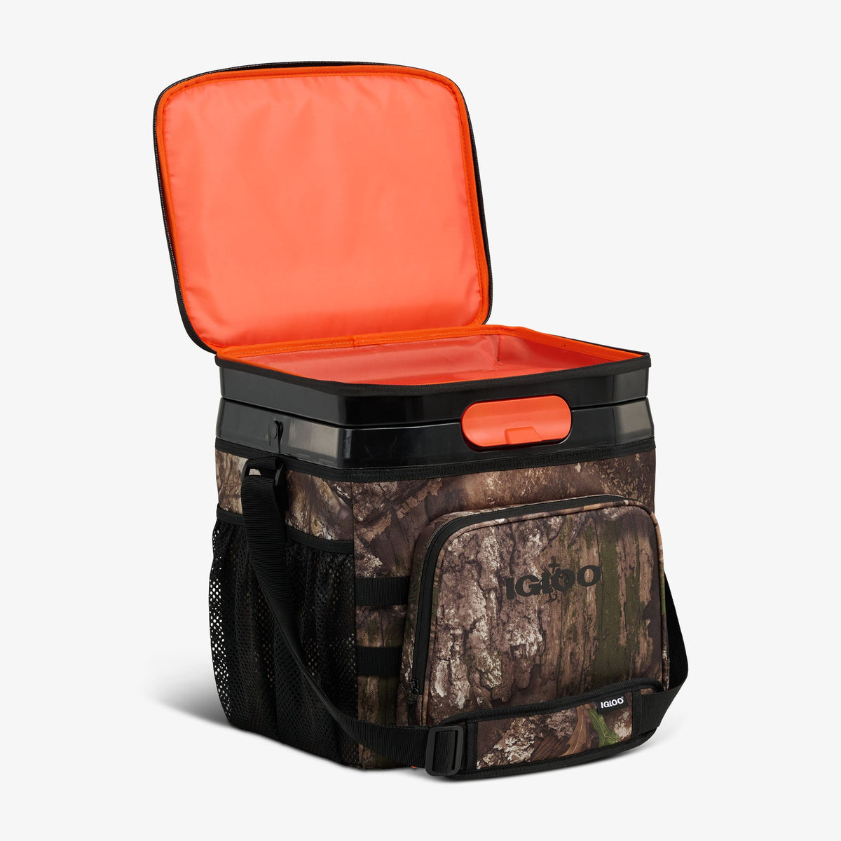 realtree-apx-cool-fusion-26-can-cooler-bag-s6 00066779-O4.jpg