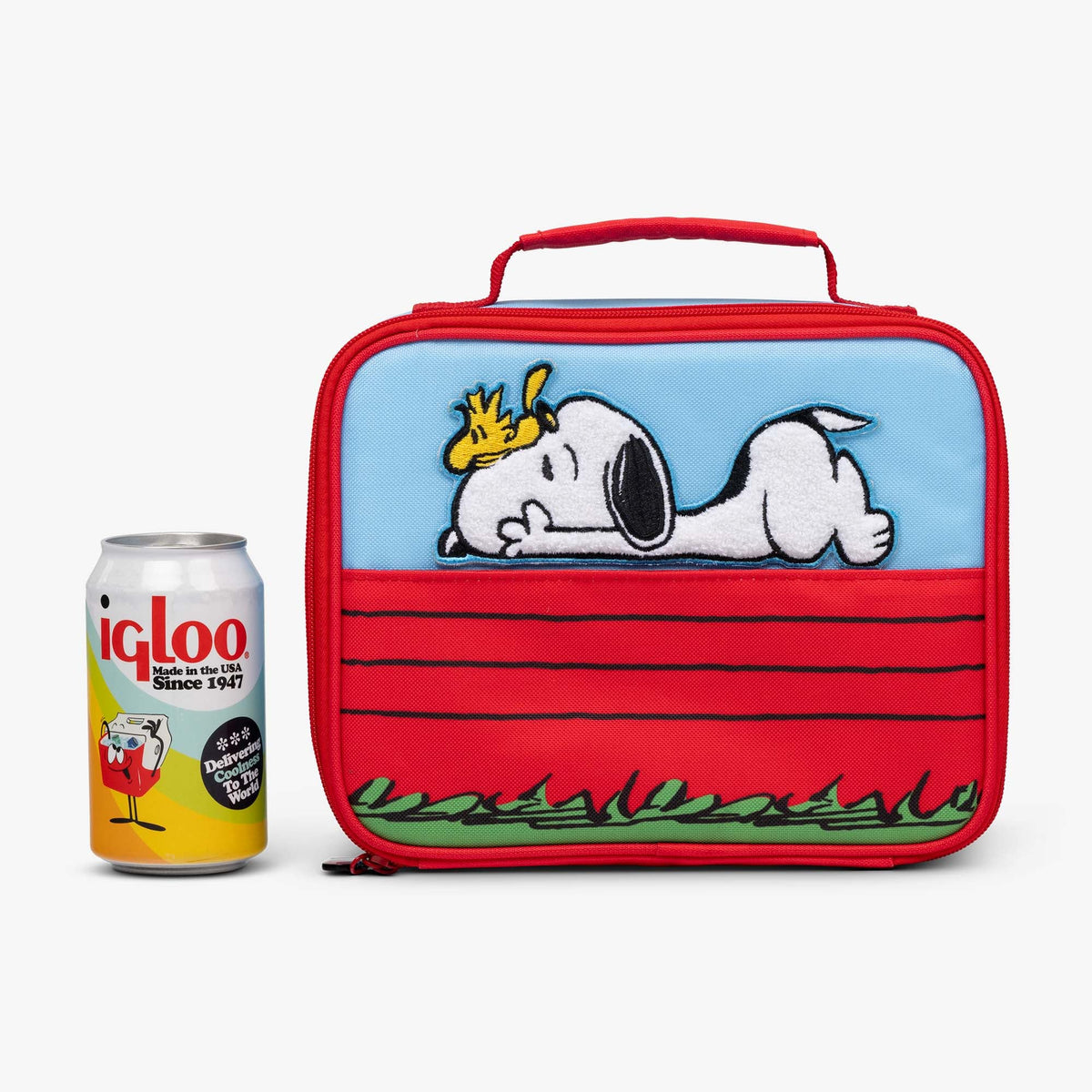 snoopy-s-doghouse-horizontal-lunch-cooler-bag-g1 00028034-P.jpg