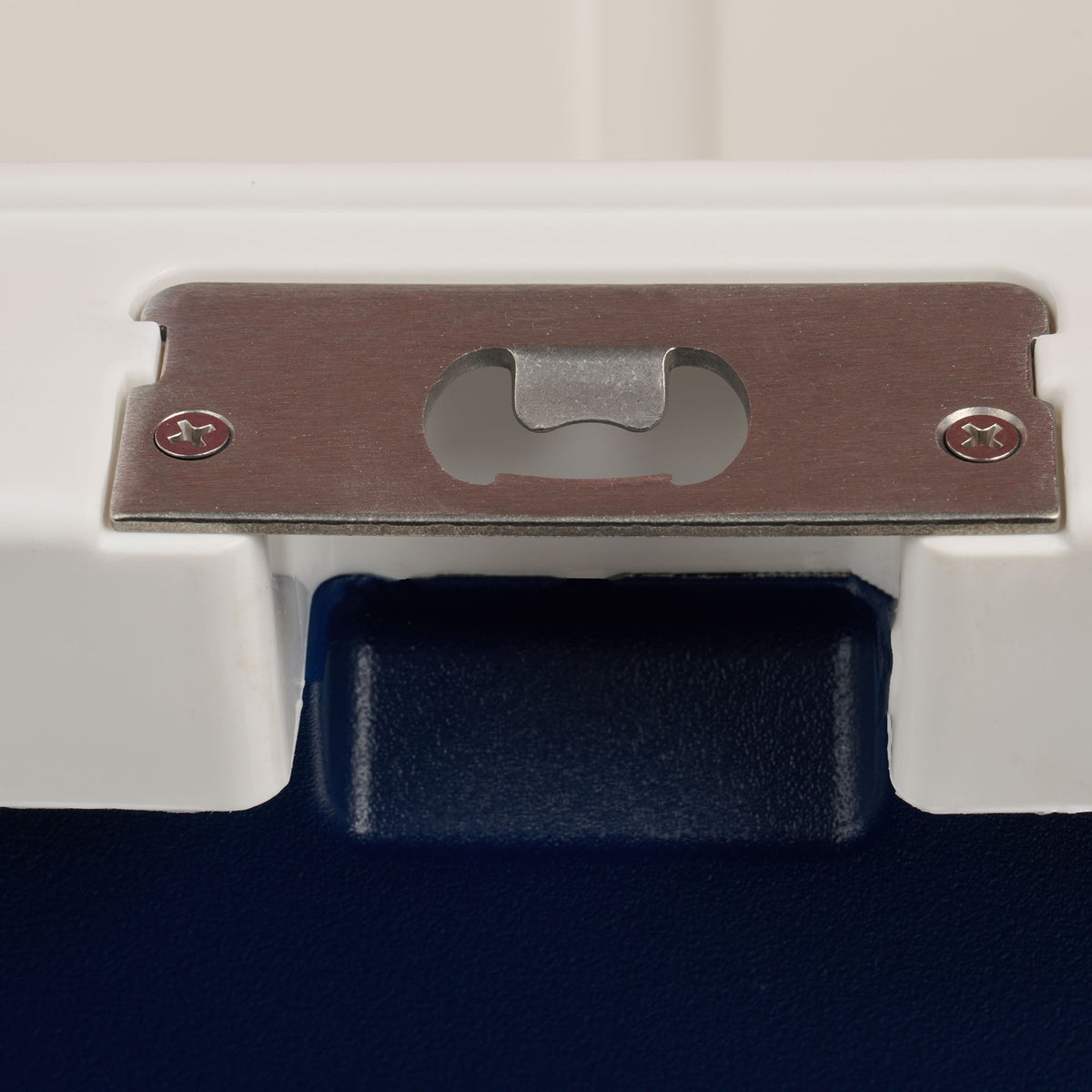 trailmate-25-qt-cooler-j9 00033130-BO.jpg
