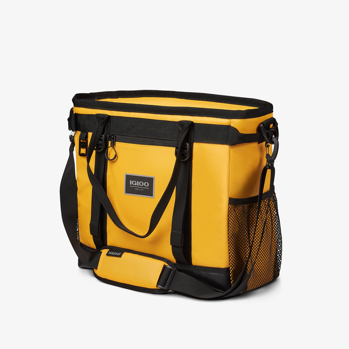 pursuit-30-can-tote-g0 00065993_2.jpg