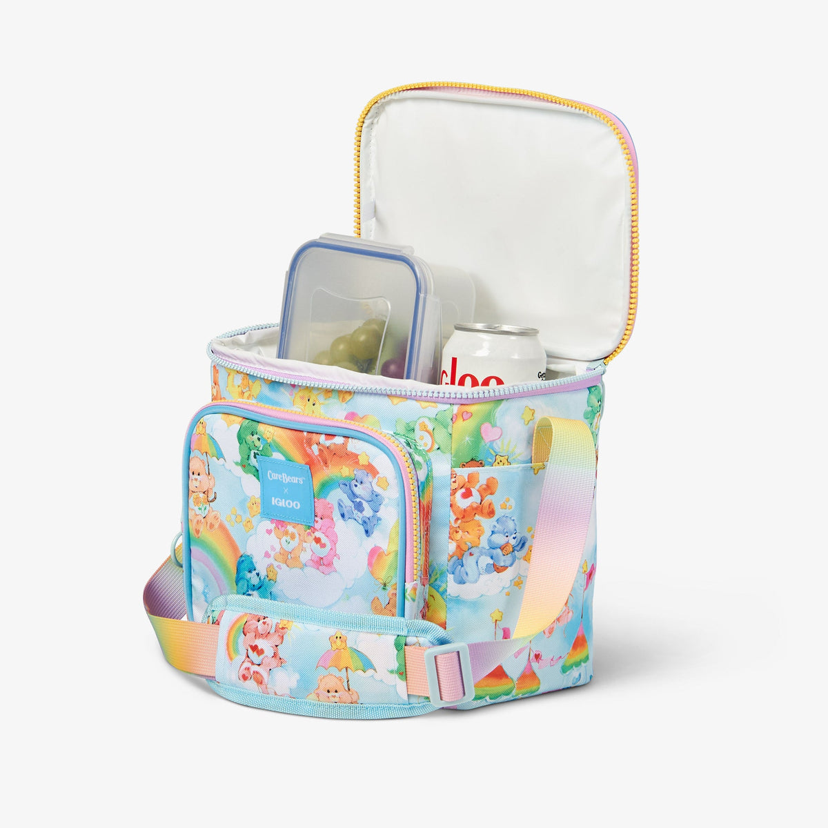 the-care-bearstm-clouds-square-lunch-bag-l8 00066102_3.jpg