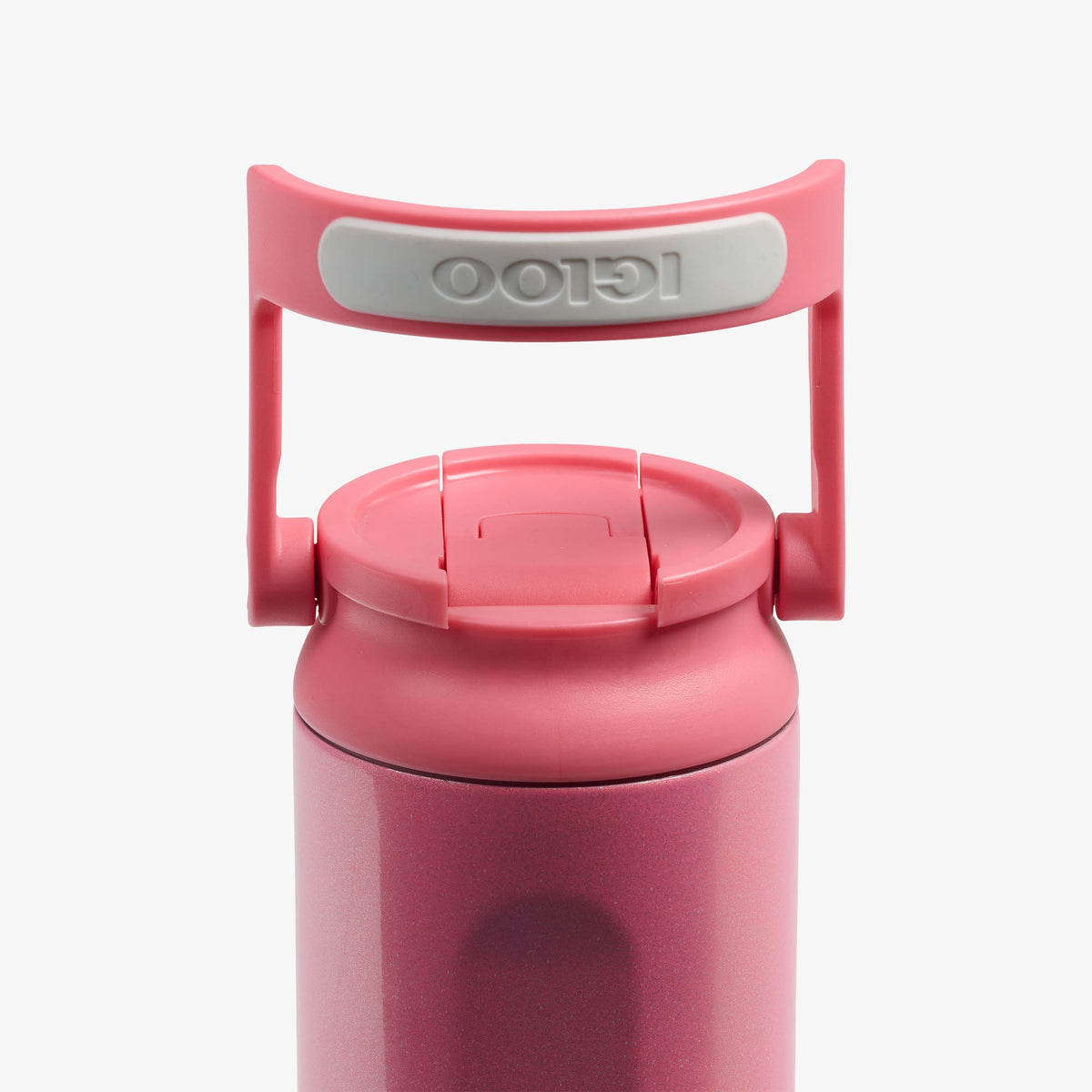 20-oz-sport-sipper-bottle-u4 00071802-HNDL.jpg